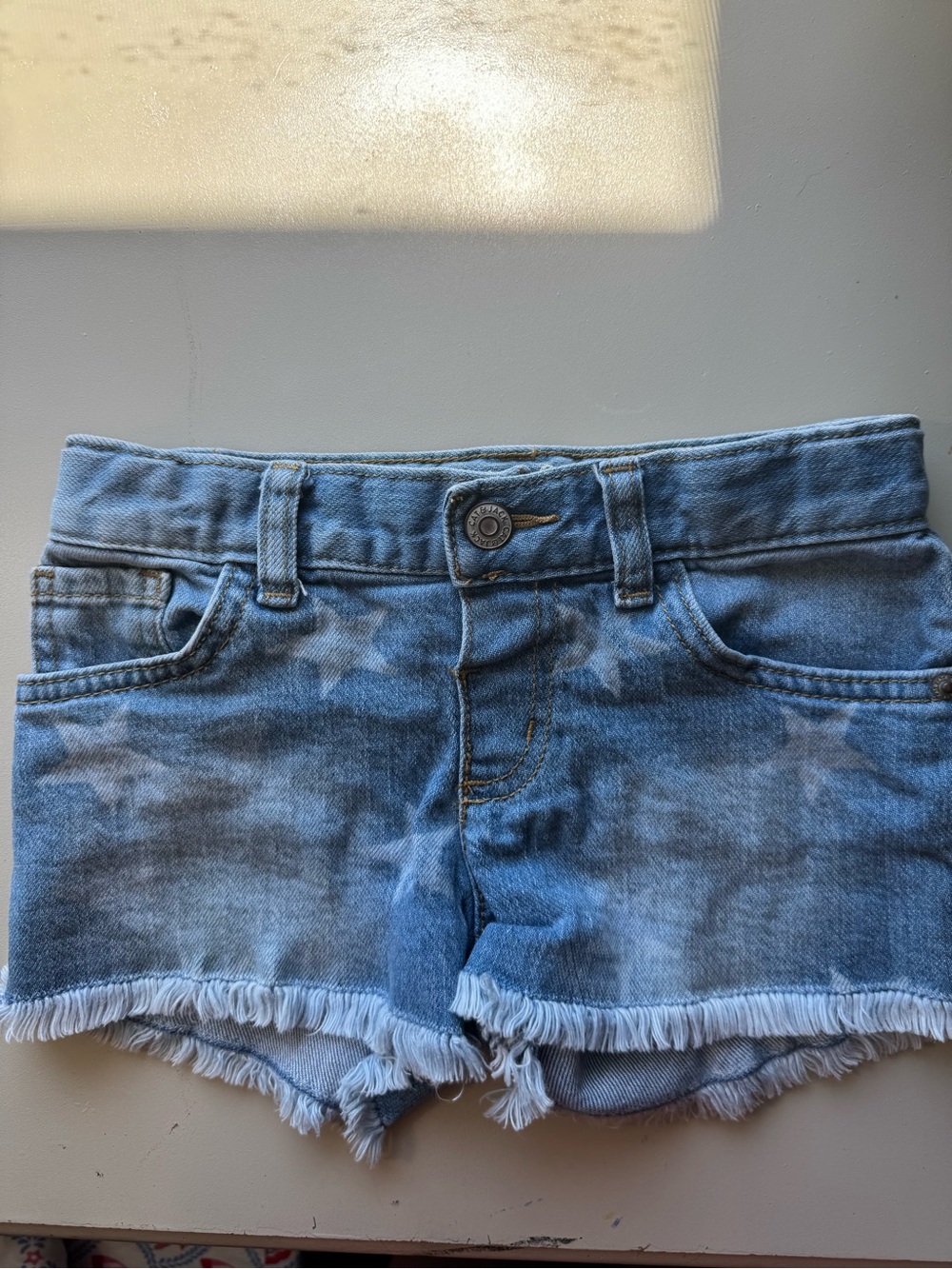 4T Light Blue Denim Shorts w/ Stars & Frayed Hem perfect for the 4th!